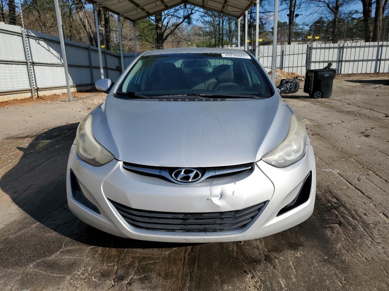 2015 HYUNDAI ELANTRA SE - Image 5