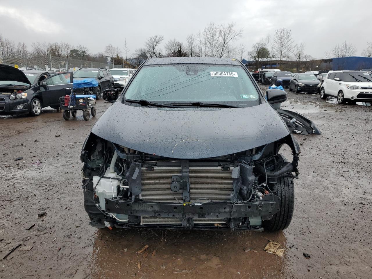 2018 TOYOTA RAV4 LE - Фото 5