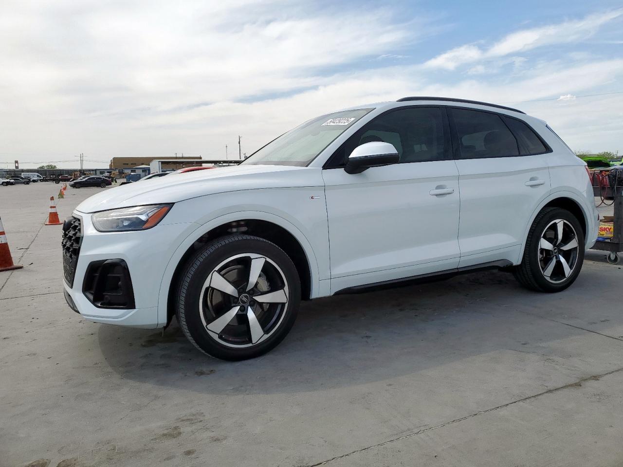 2022 AUDI Q5 PREMIUM