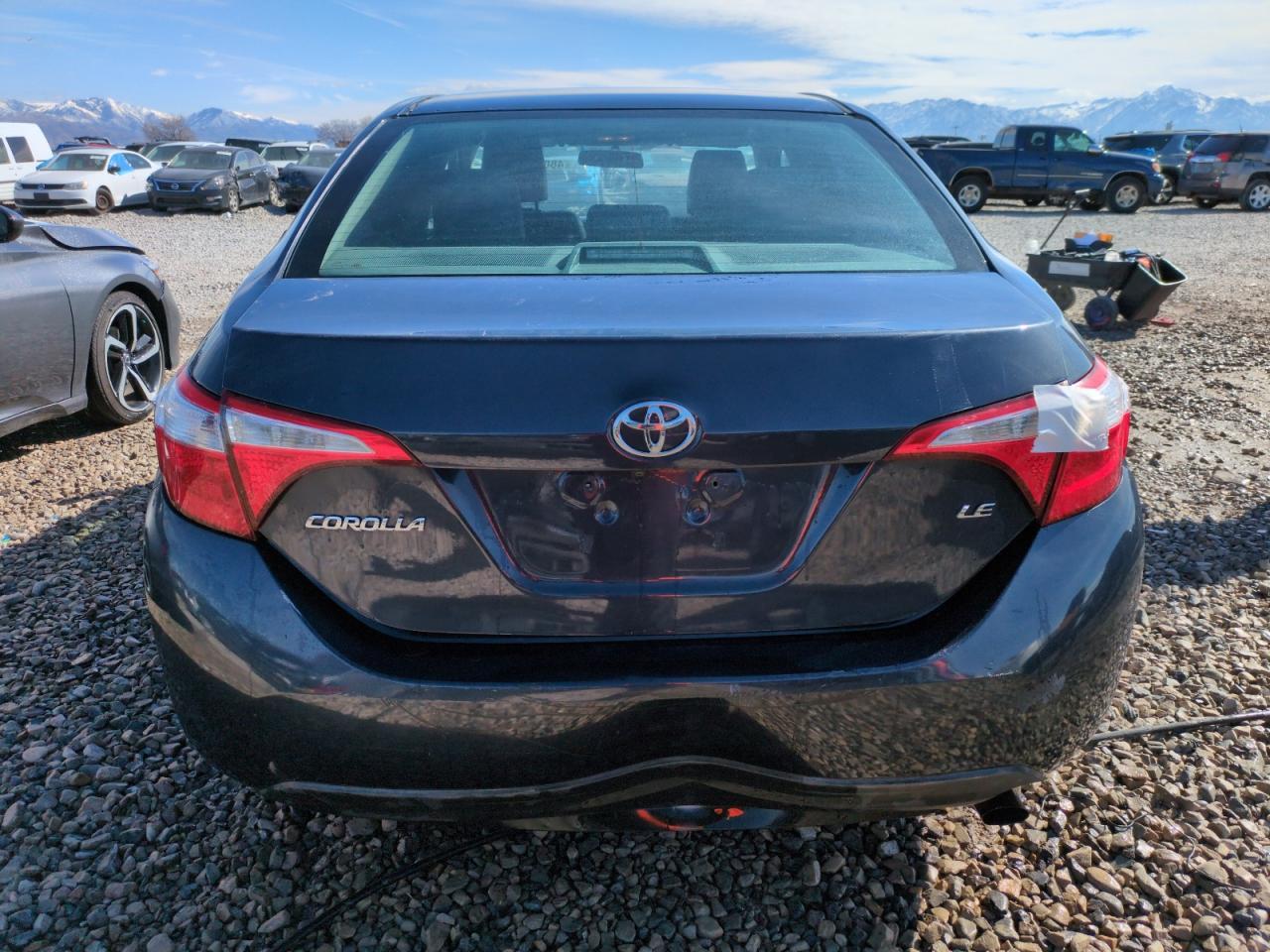 2015 TOYOTA COROLLA L - Фото 6