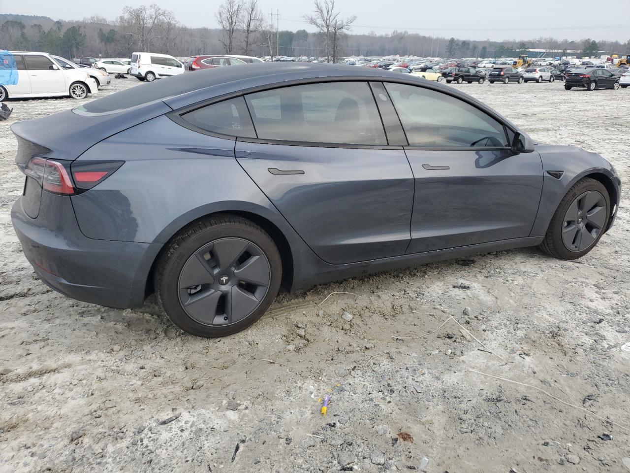 2023 TESLA MODEL 3 - Фото 3