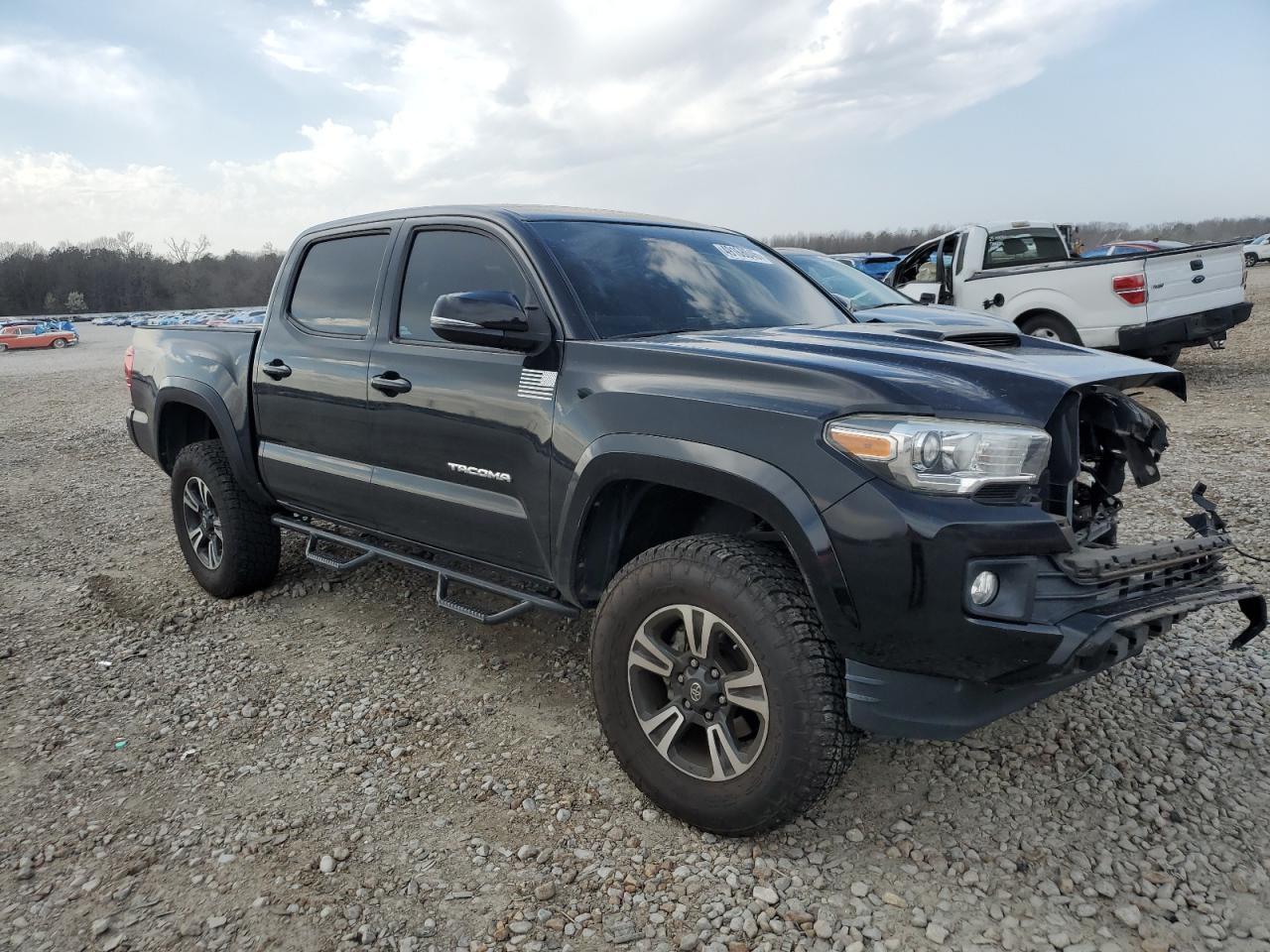 2016 TOYOTA TACOMA DOU - Фото 4