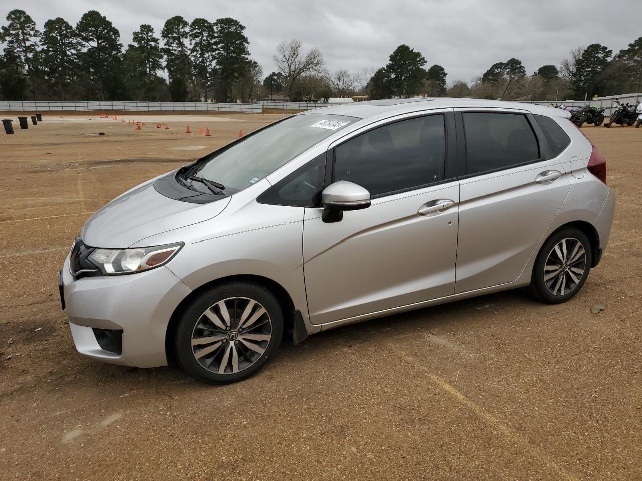 2016 HONDA FIT EX