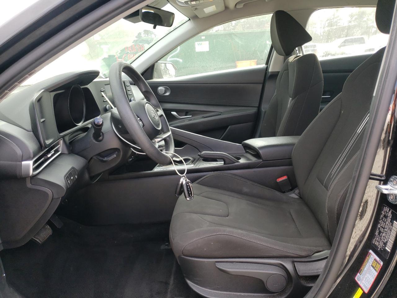 2022 HYUNDAI ELANTRA SE - Фото 7