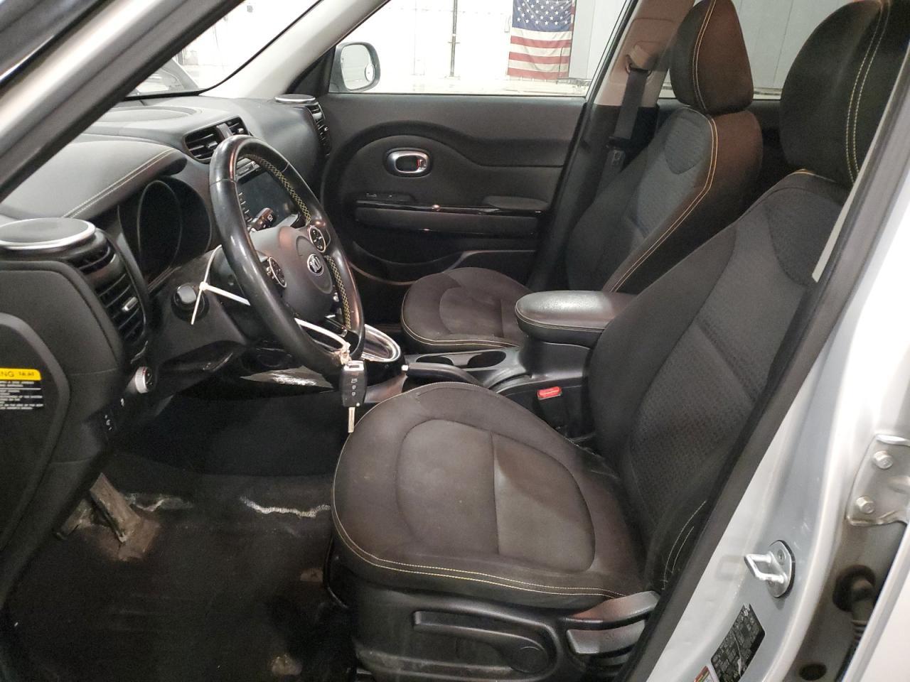 2014 KIA SOUL + - Фото 7