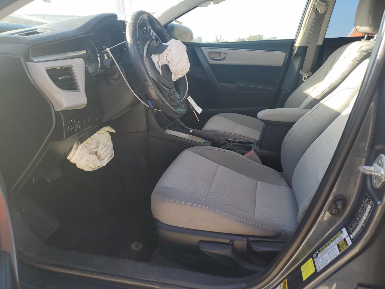 2015 TOYOTA COROLLA L - Фото 7