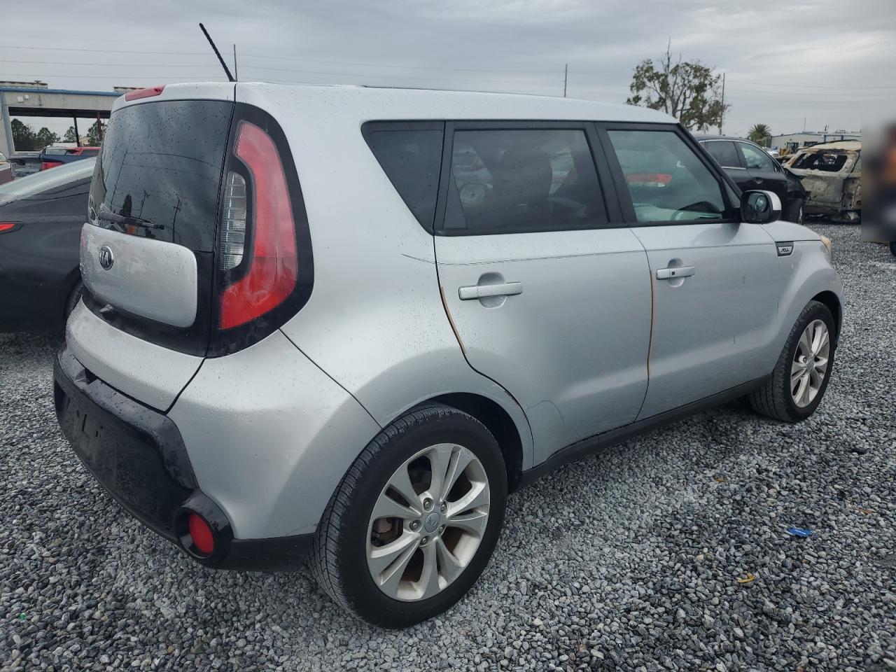 2016 KIA SOUL + - Image 3