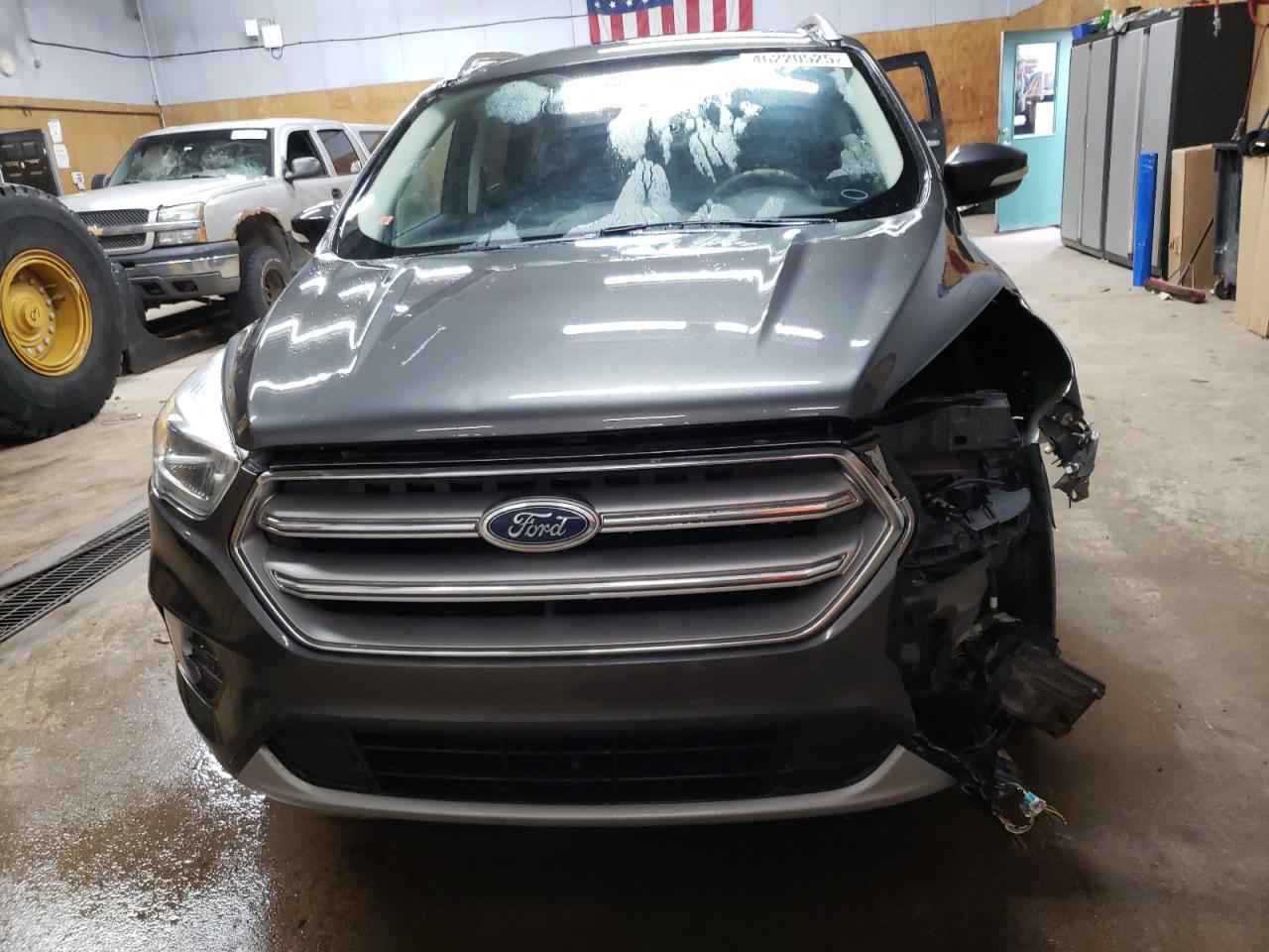 2017 FORD ESCAPE TIT - Image 5