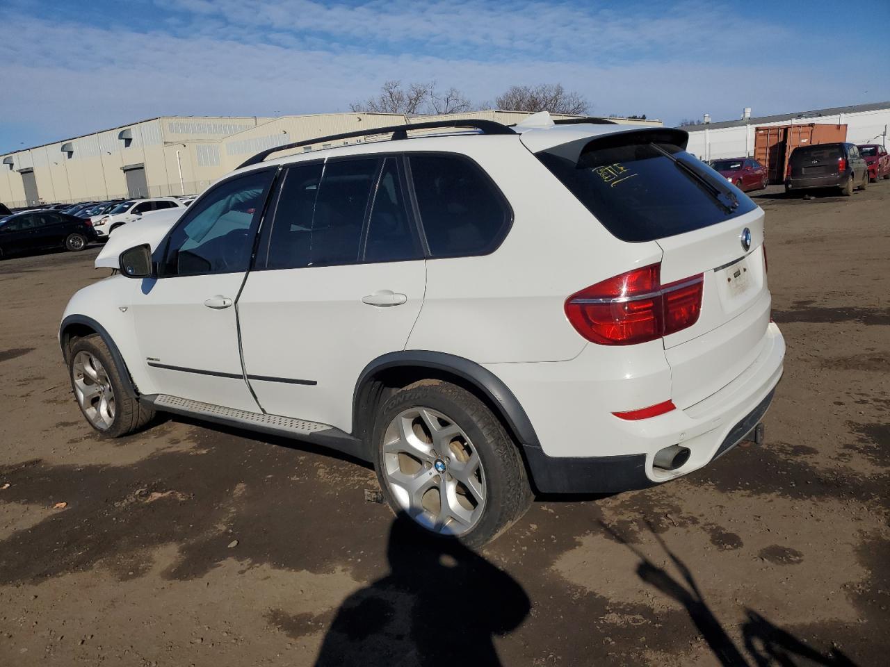 2013 BMW X5 XDRIVE3 - Image 2