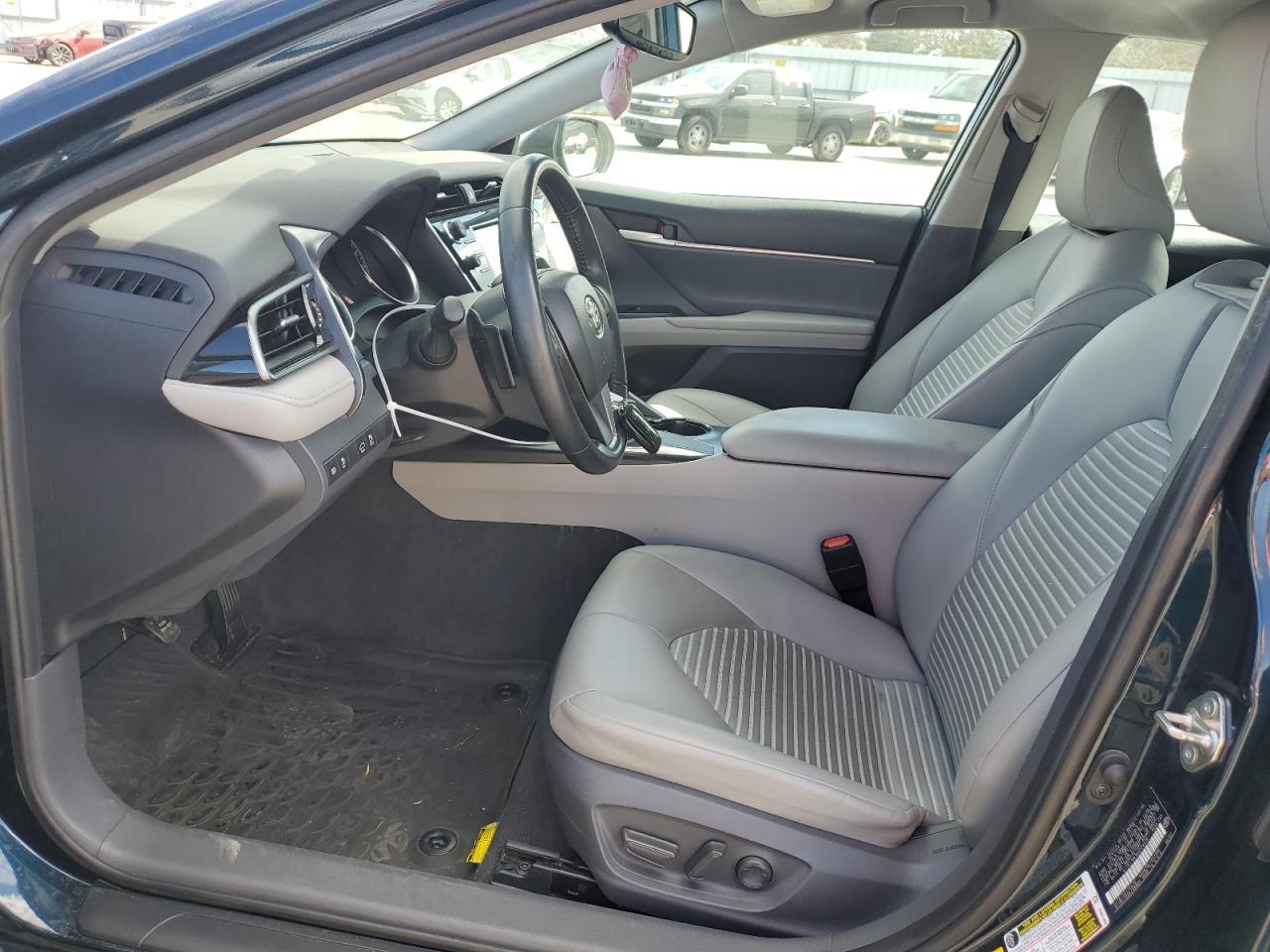 2019 TOYOTA CAMRY L - Image 7