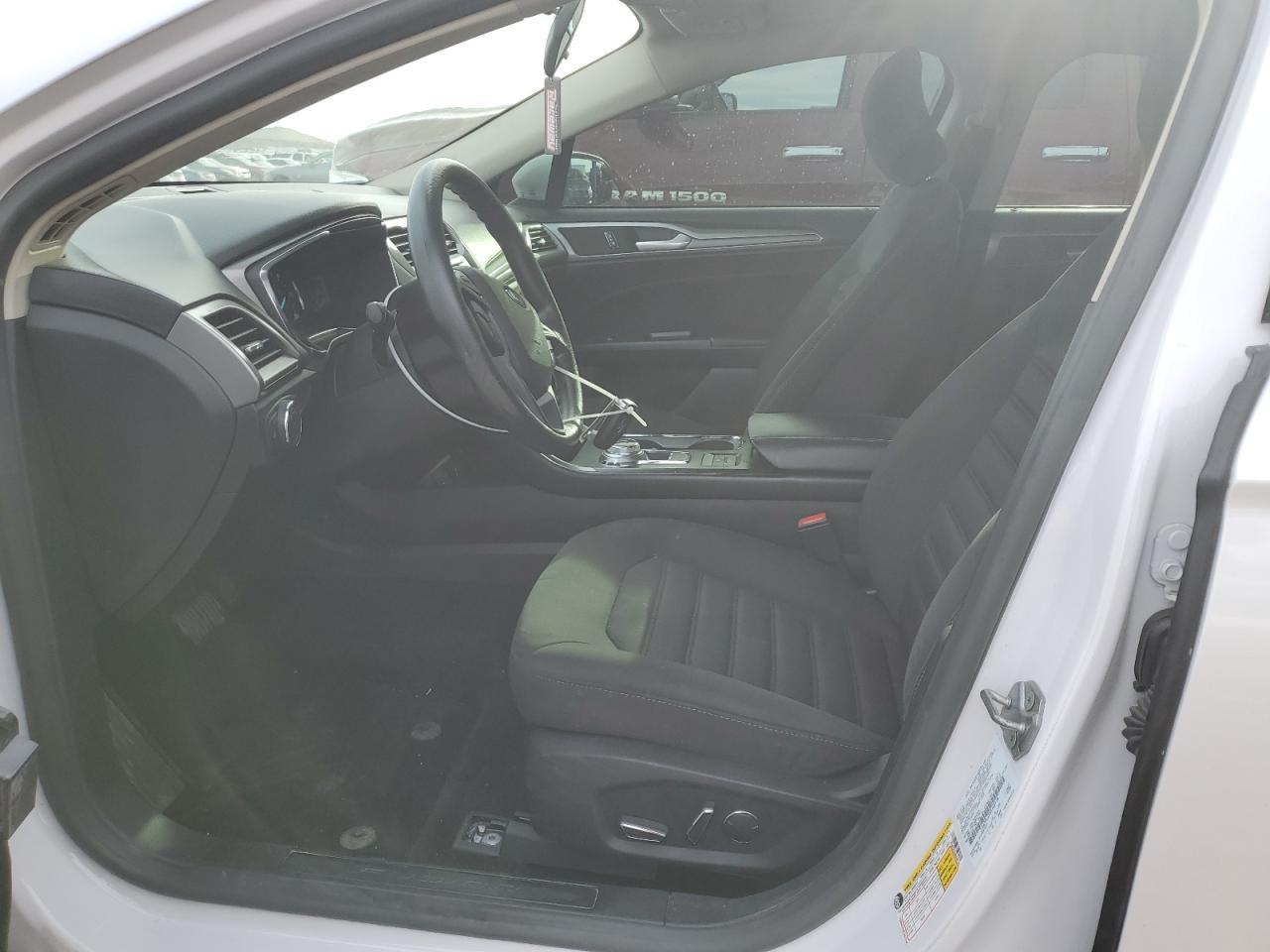 2017 FORD FUSION SE - Фото 7