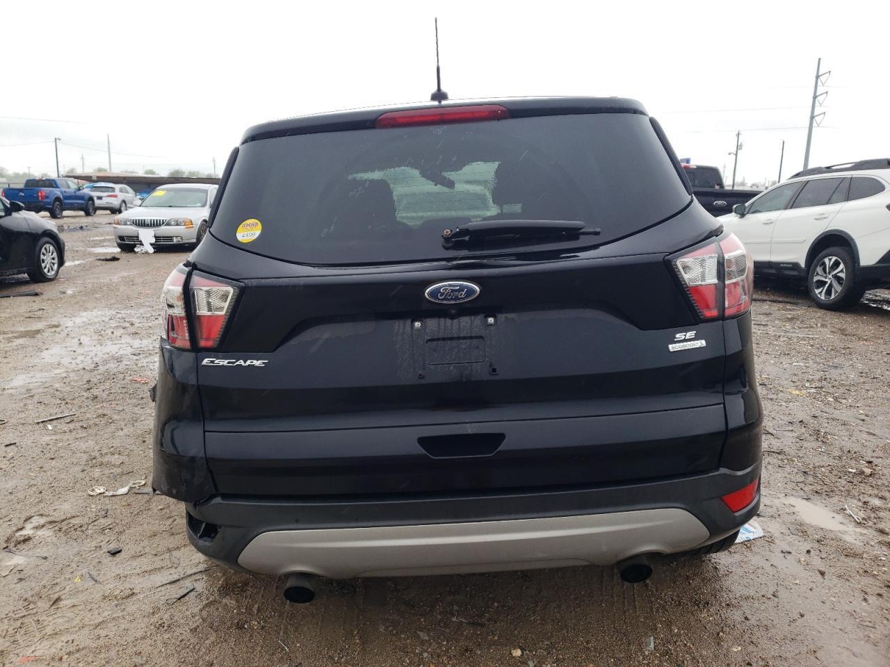2017 FORD ESCAPE SE - Фото 6
