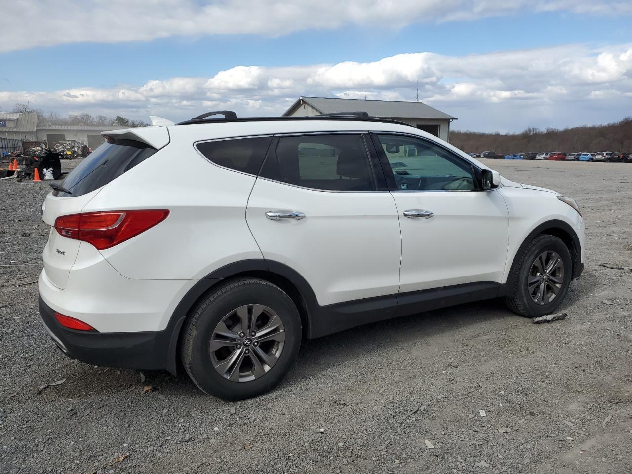 2013 HYUNDAI SANTA FE S - Image 3