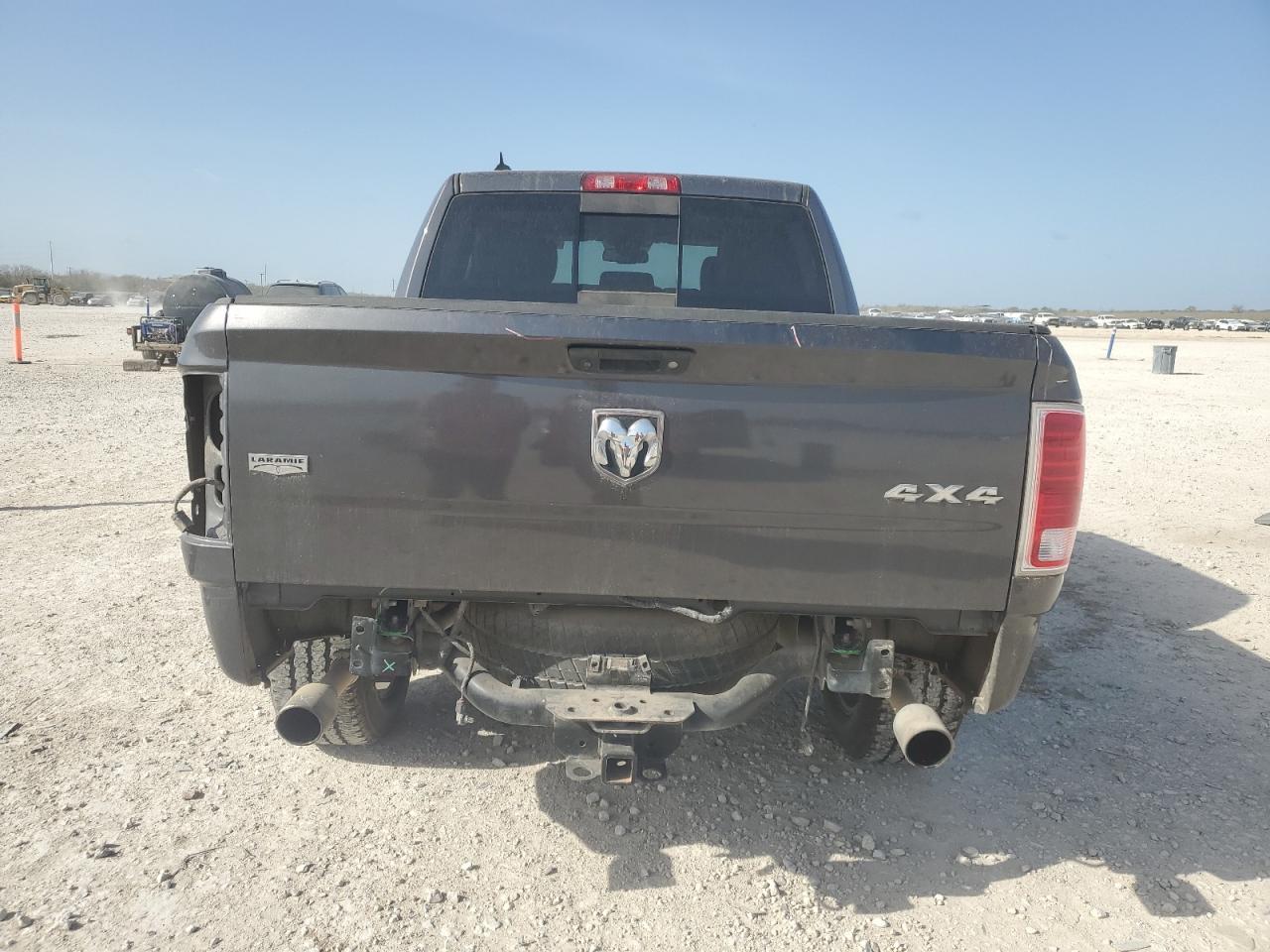 2017 RAM 1500 LARAM - Фото 6