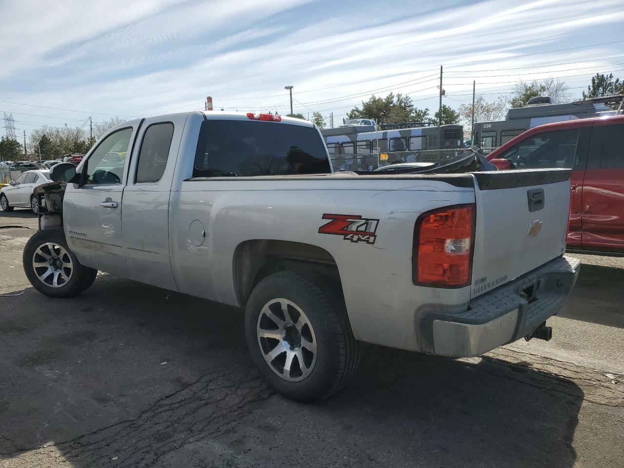 2012 CHEVROLET SILVERADO - Image 2