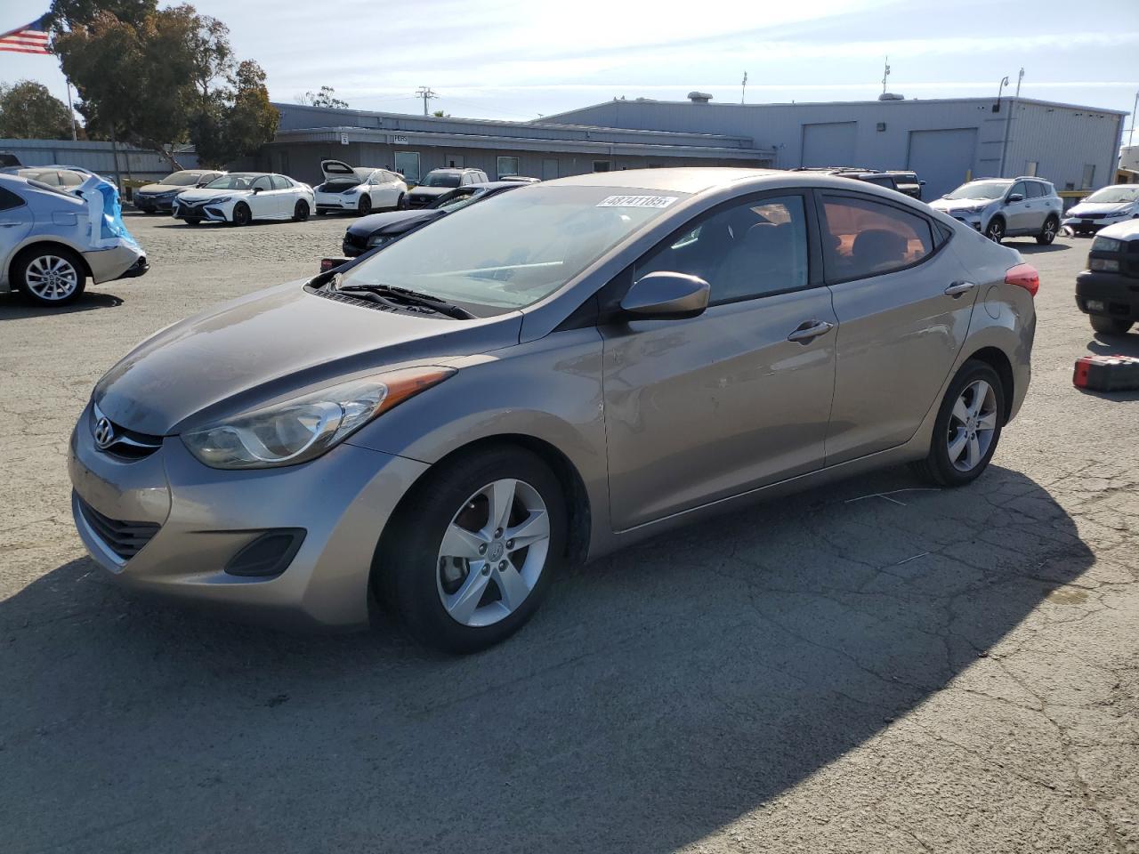 2013 HYUNDAI ELANTRA GL