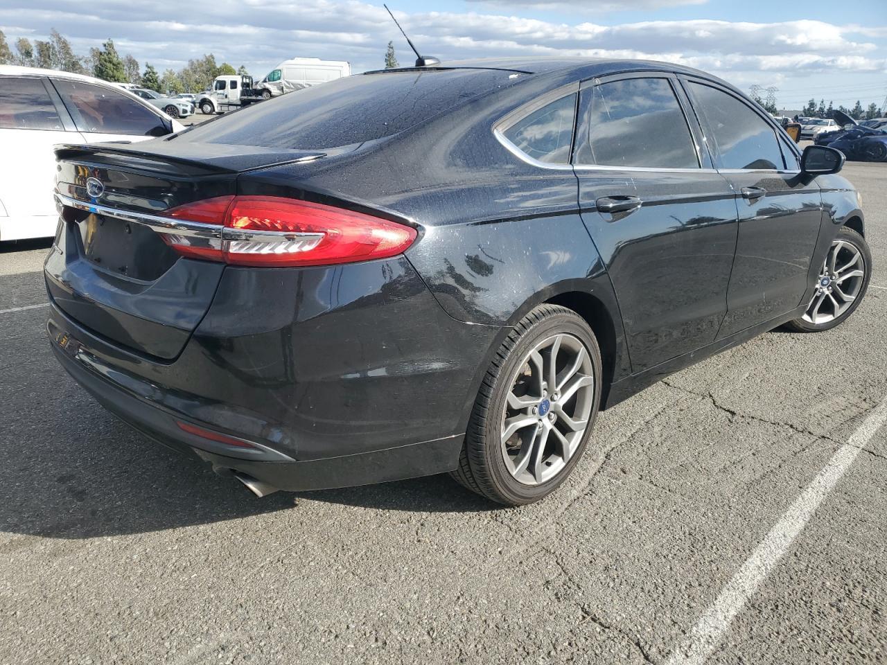 2017 FORD FUSION S - Фото 3