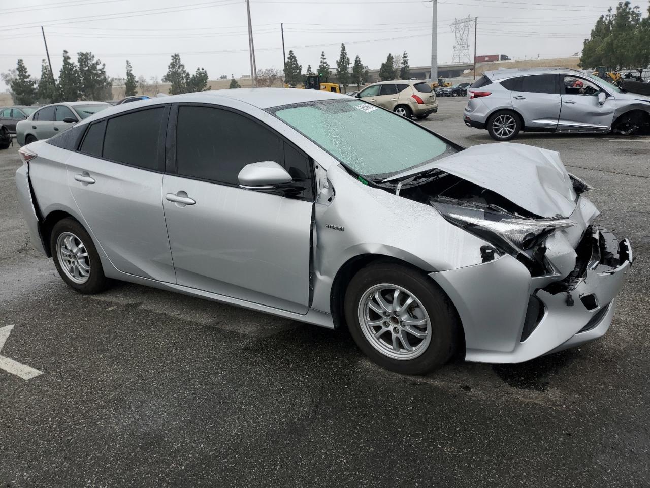 2016 TOYOTA PRIUS - Фото 4