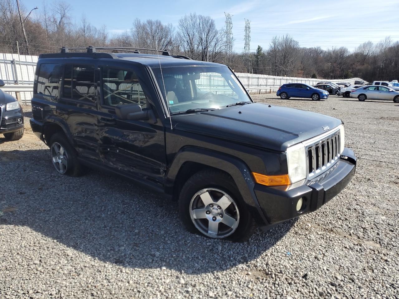 2010 JEEP COMMANDER - Image 4