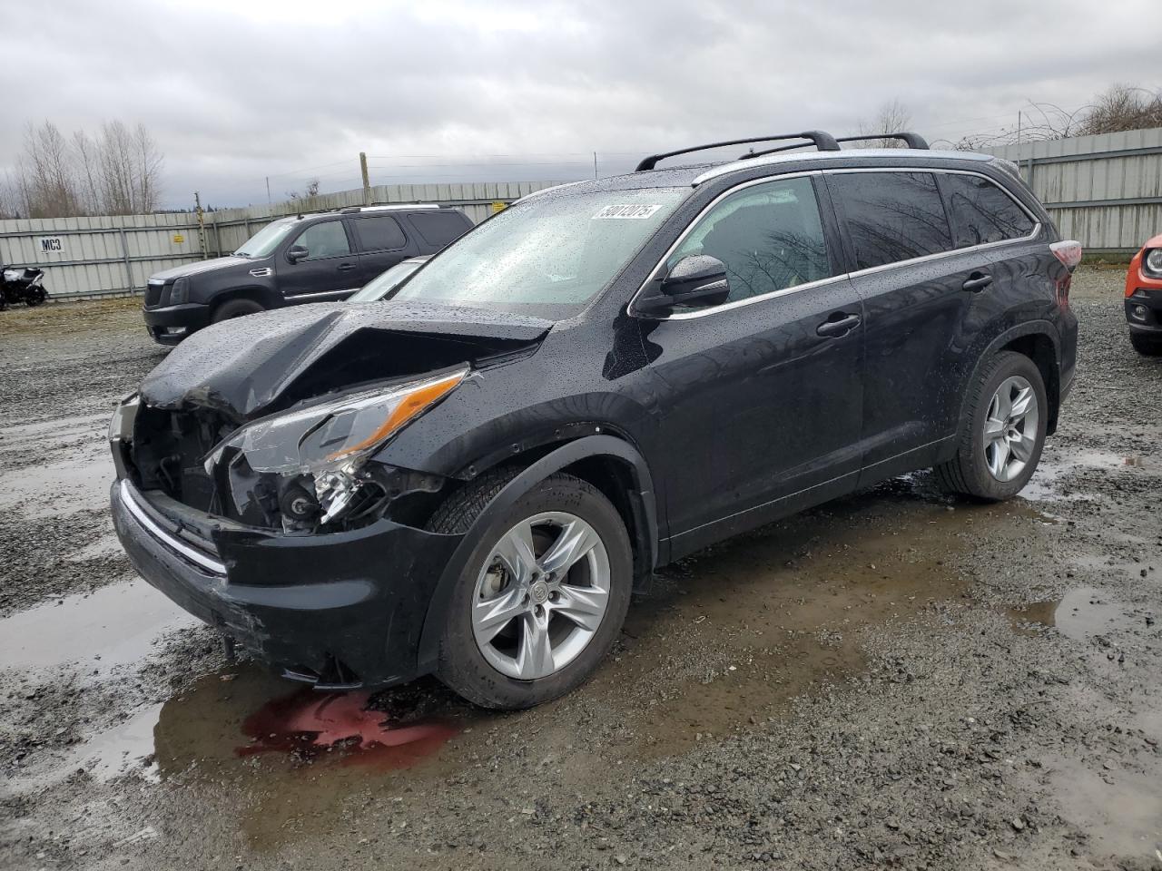 2015 TOYOTA HIGHLANDER