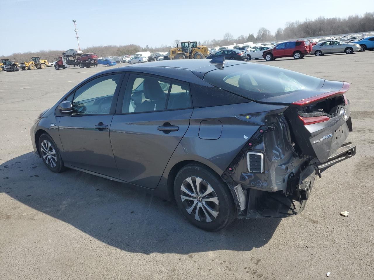 2022 TOYOTA PRIUS PRIM - Image 2