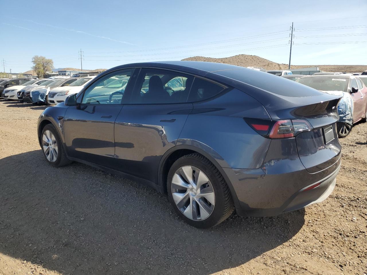2023 TESLA MODEL Y - Фото 2