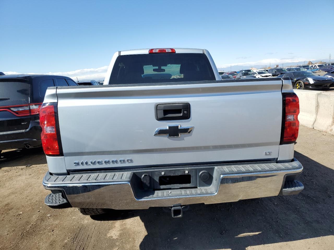 2017 CHEVROLET SILVERADO - Image 6