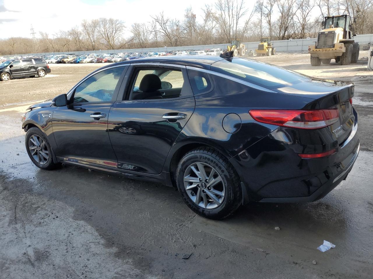 2019 KIA OPTIMA LX - Фото 2