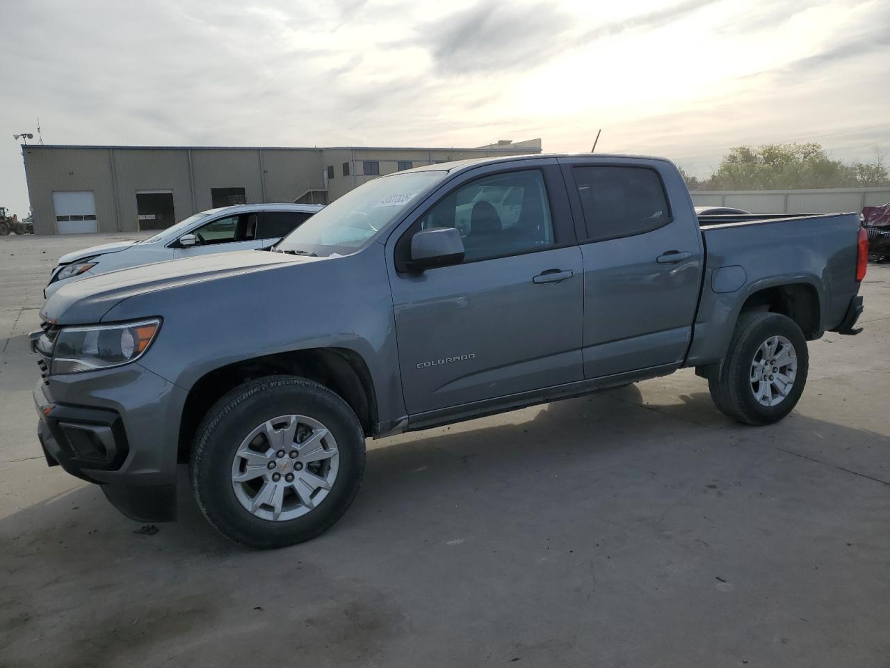 2022 CHEVROLET COLORADO L