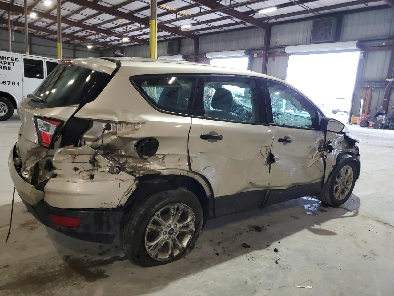 2017 FORD ESCAPE S - Image 3