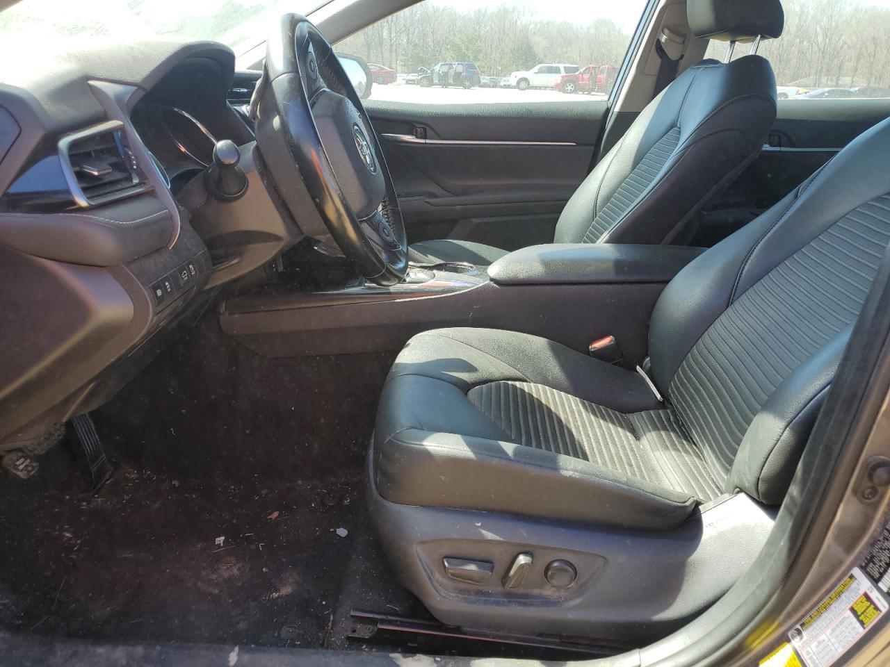 2019 TOYOTA CAMRY L - Image 7