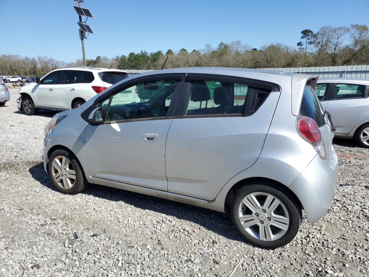 2014 CHEVROLET SPARK 1LT - Фото 2