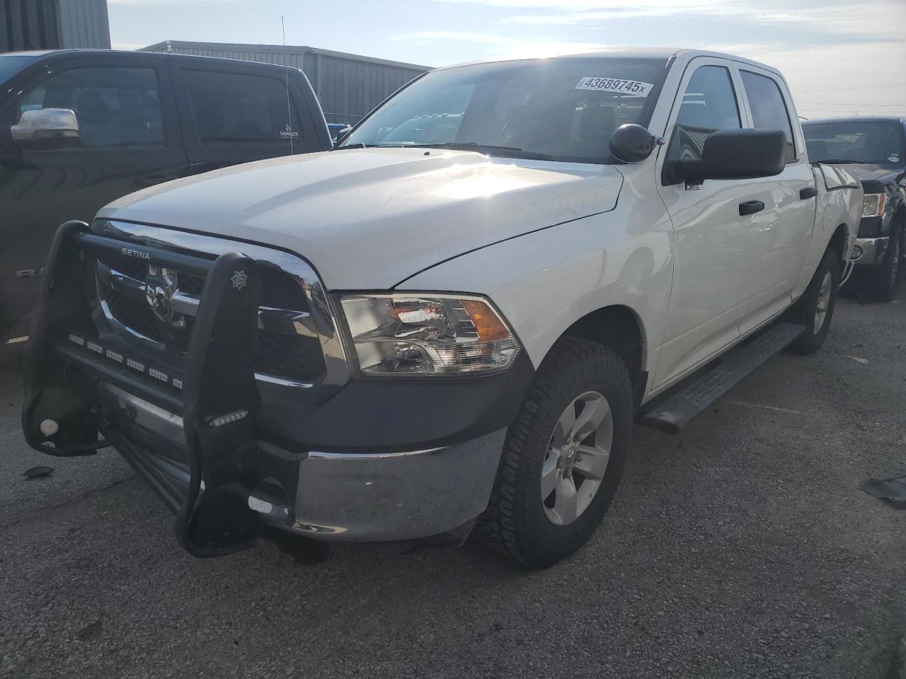 2020 RAM 1500 CLASS