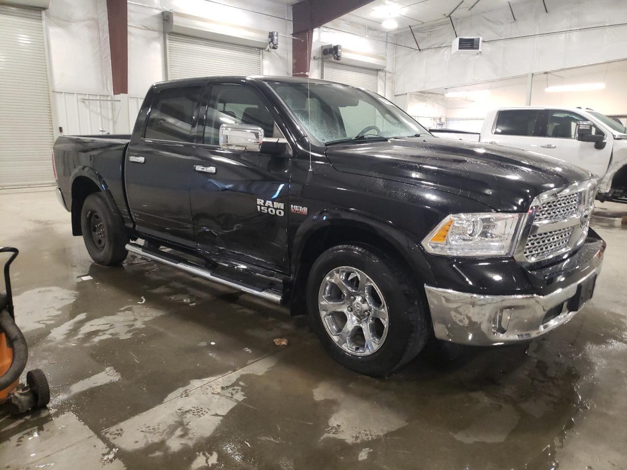 2015 RAM 1500 LARAM - Image 4