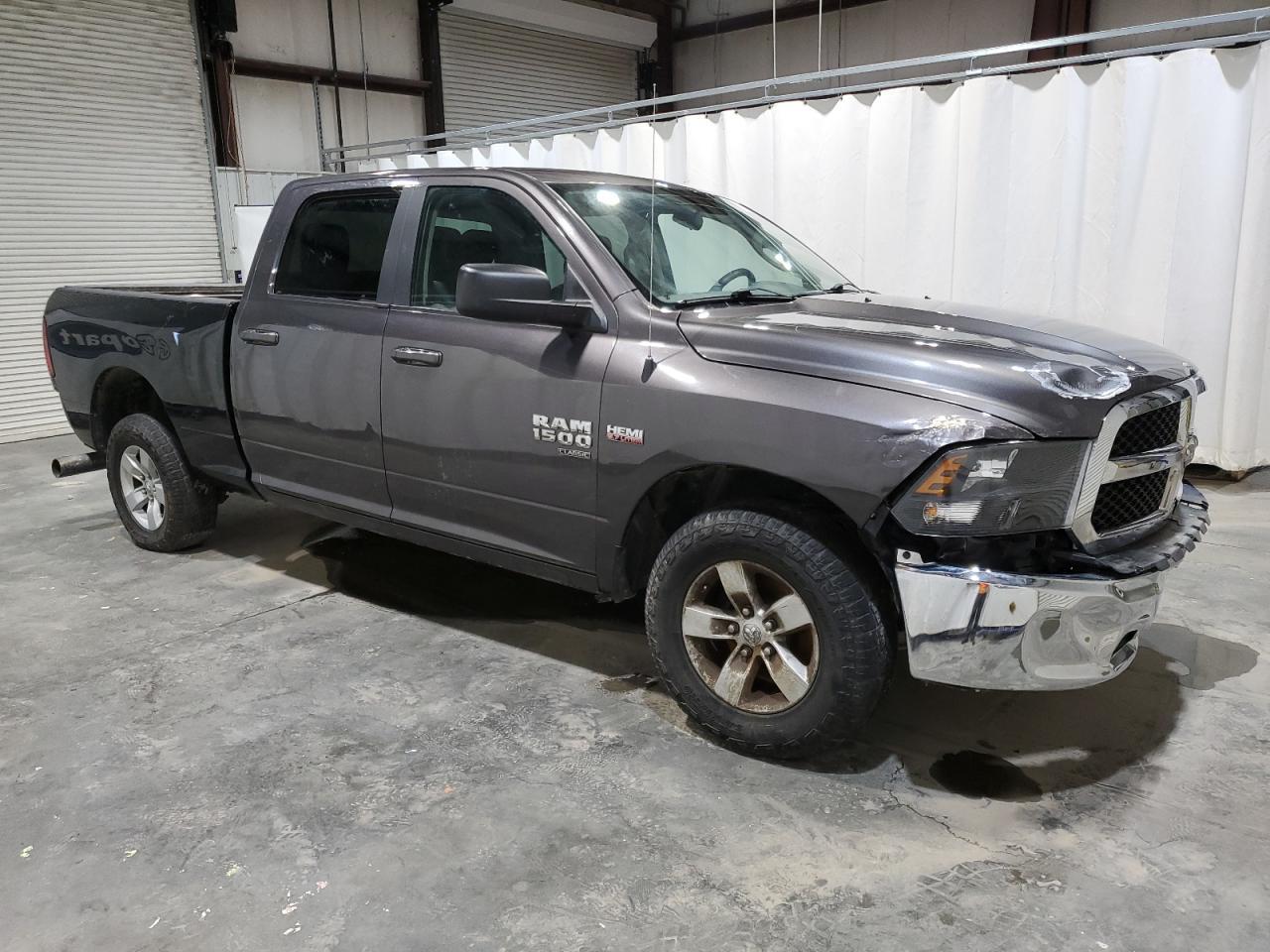 2019 RAM 1500 CLASS - Image 4