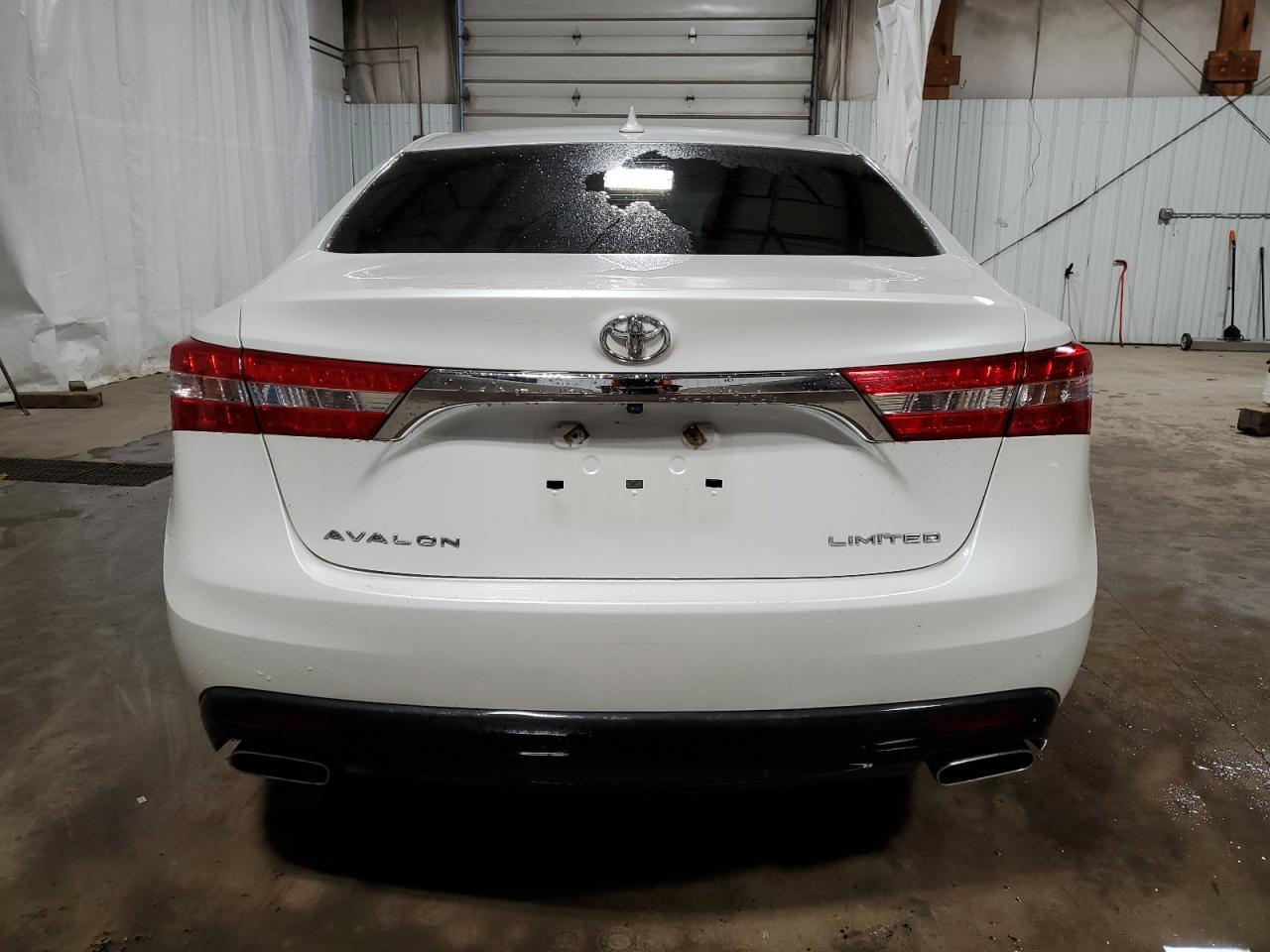 2015 TOYOTA AVALON XLE - Image 6
