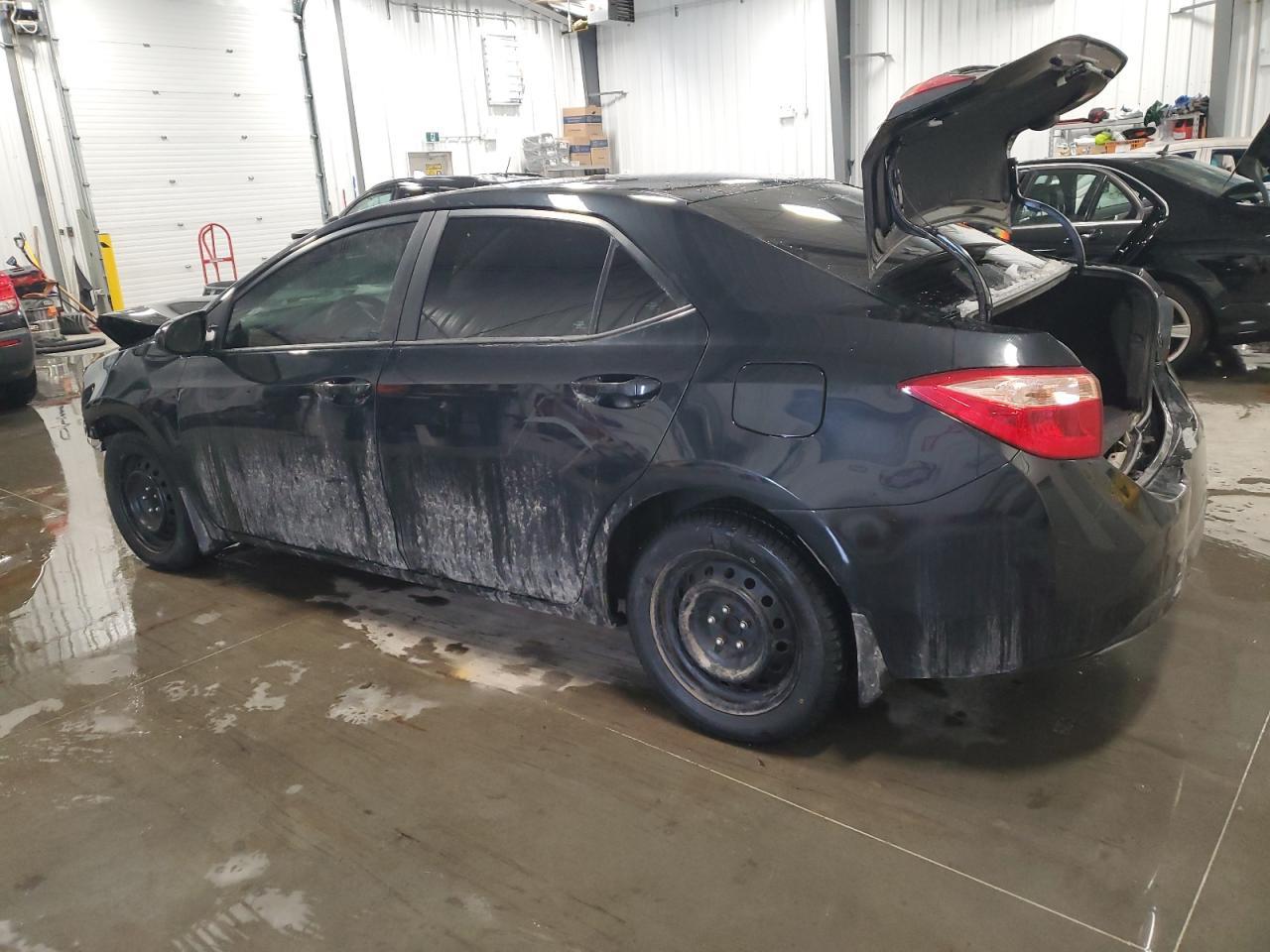 2018 TOYOTA COROLLA L - Фото 2