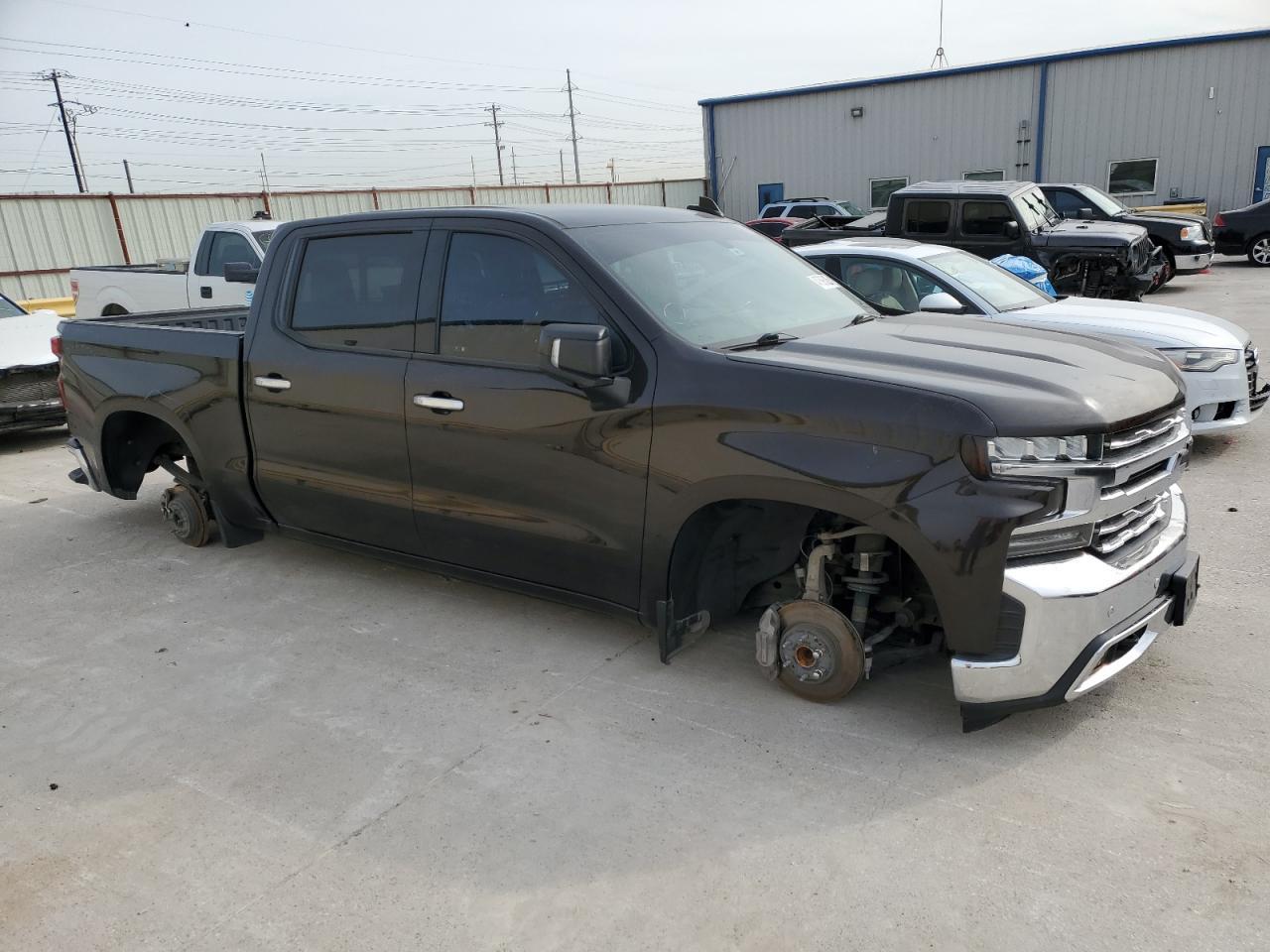 2019 CHEVROLET SILVERADO - Фото 4