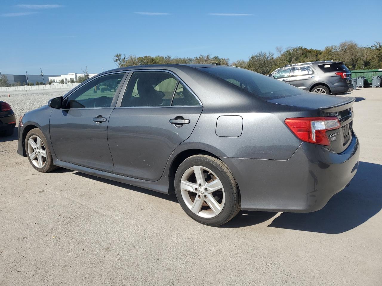 2012 TOYOTA CAMRY BASE - Фото 2