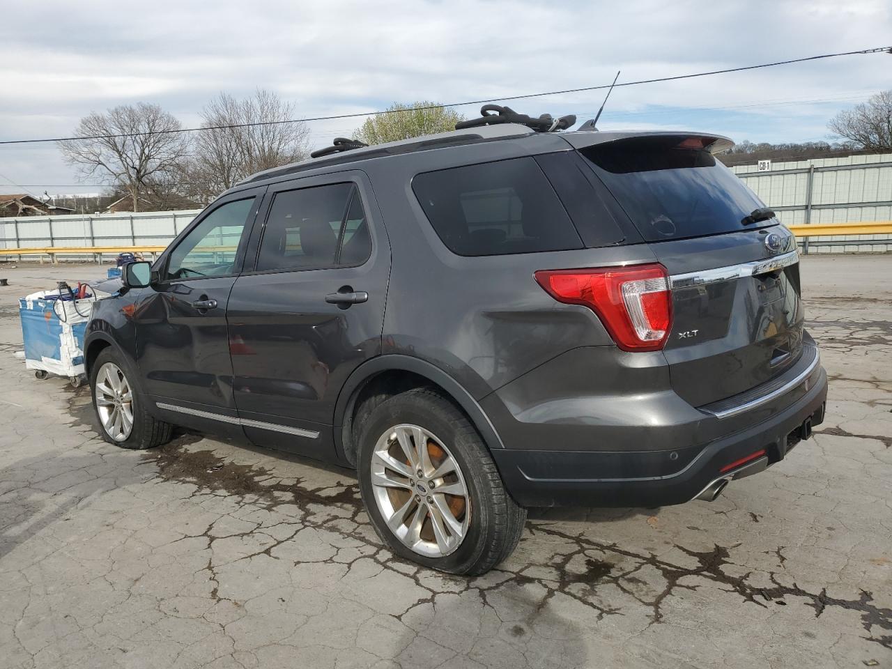 2018 FORD EXPLORER X - Фото 2