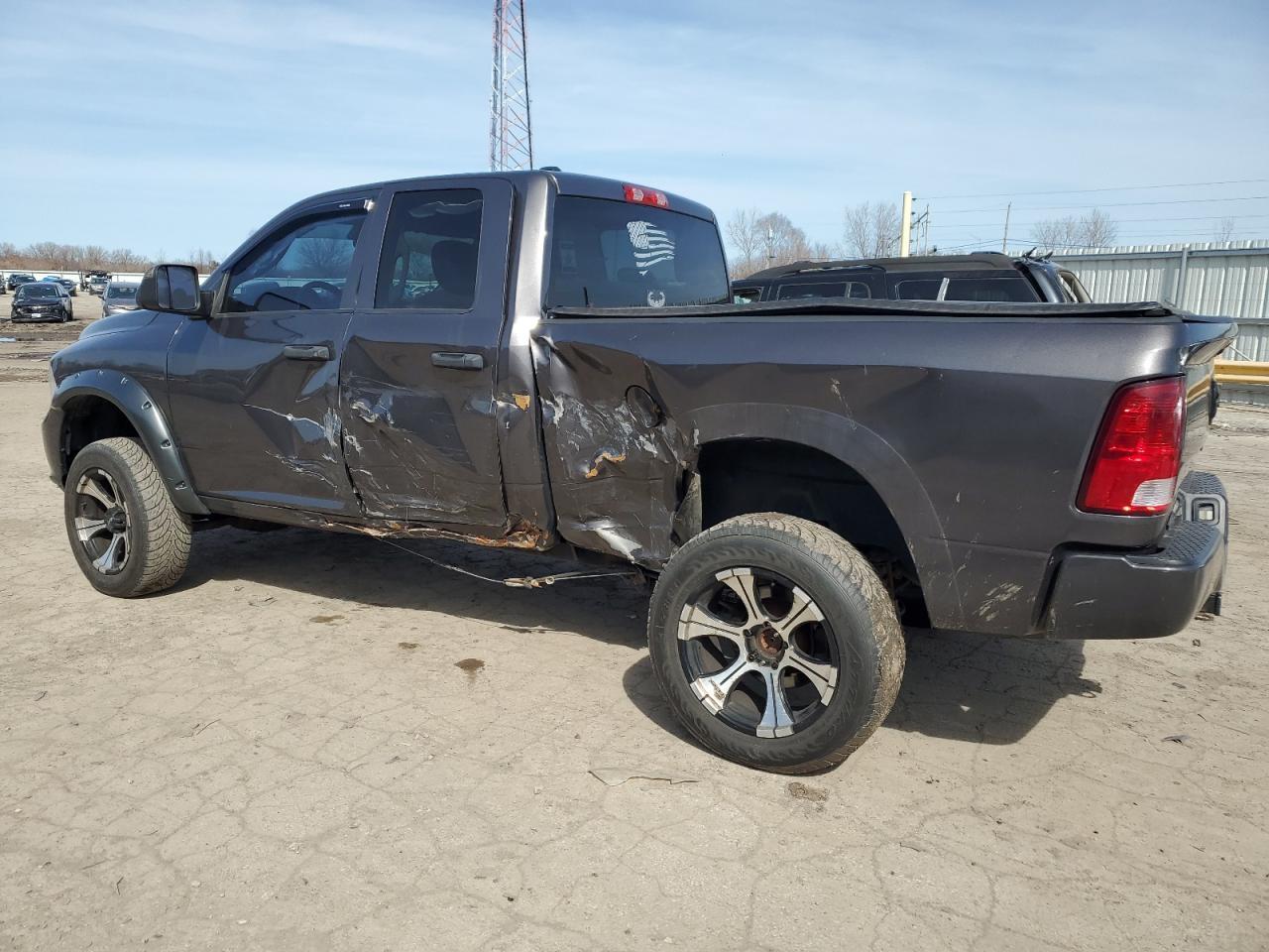 2014 RAM 1500 ST - Image 2