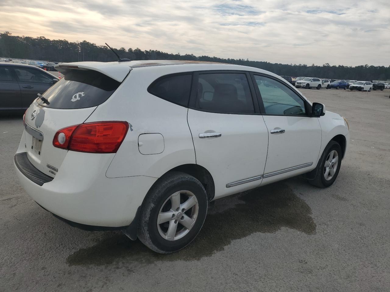 2013 NISSAN ROGUE S - Фото 3