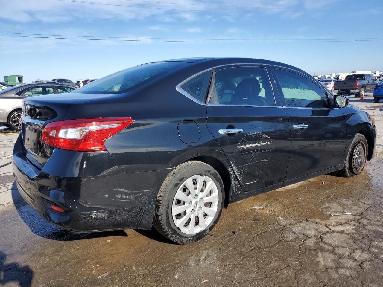 2017 NISSAN SENTRA S - Фото 3