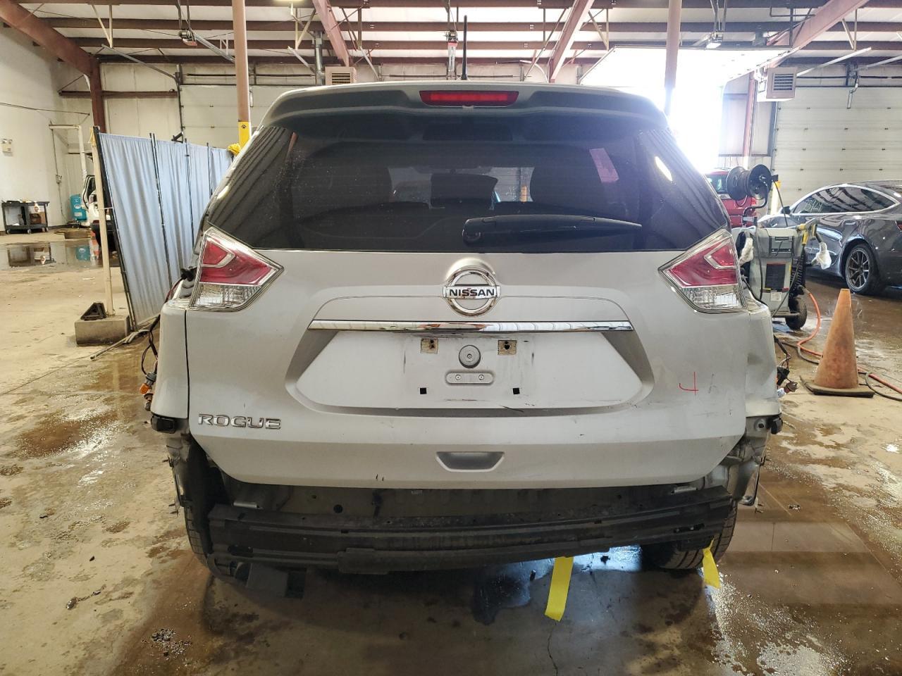 2016 NISSAN ROGUE S - Фото 6