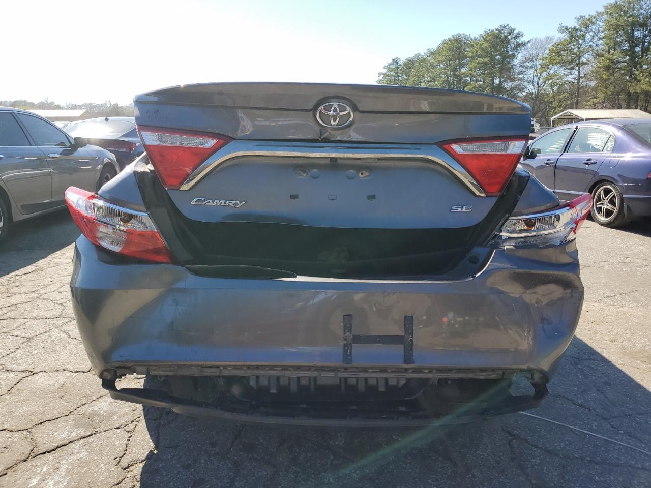 2016 TOYOTA CAMRY LE - Фото 6