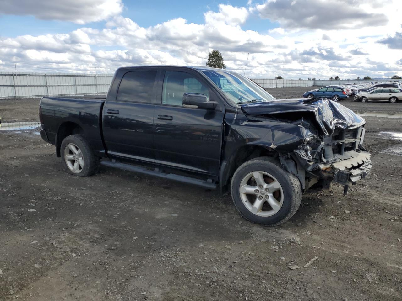 2015 RAM 1500 SPORT - Image 4