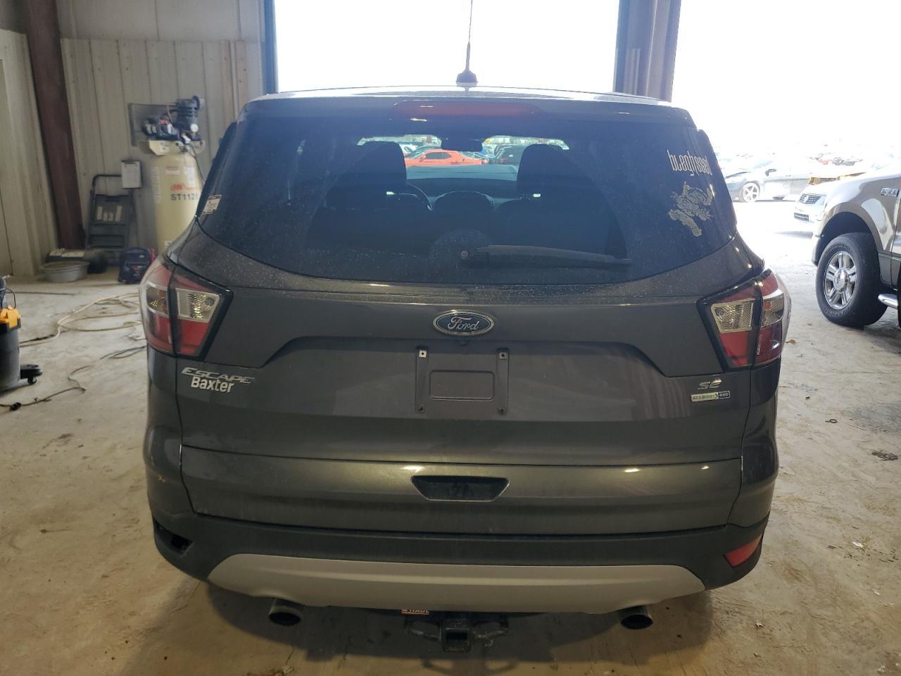 2017 FORD ESCAPE SE - Фото 6