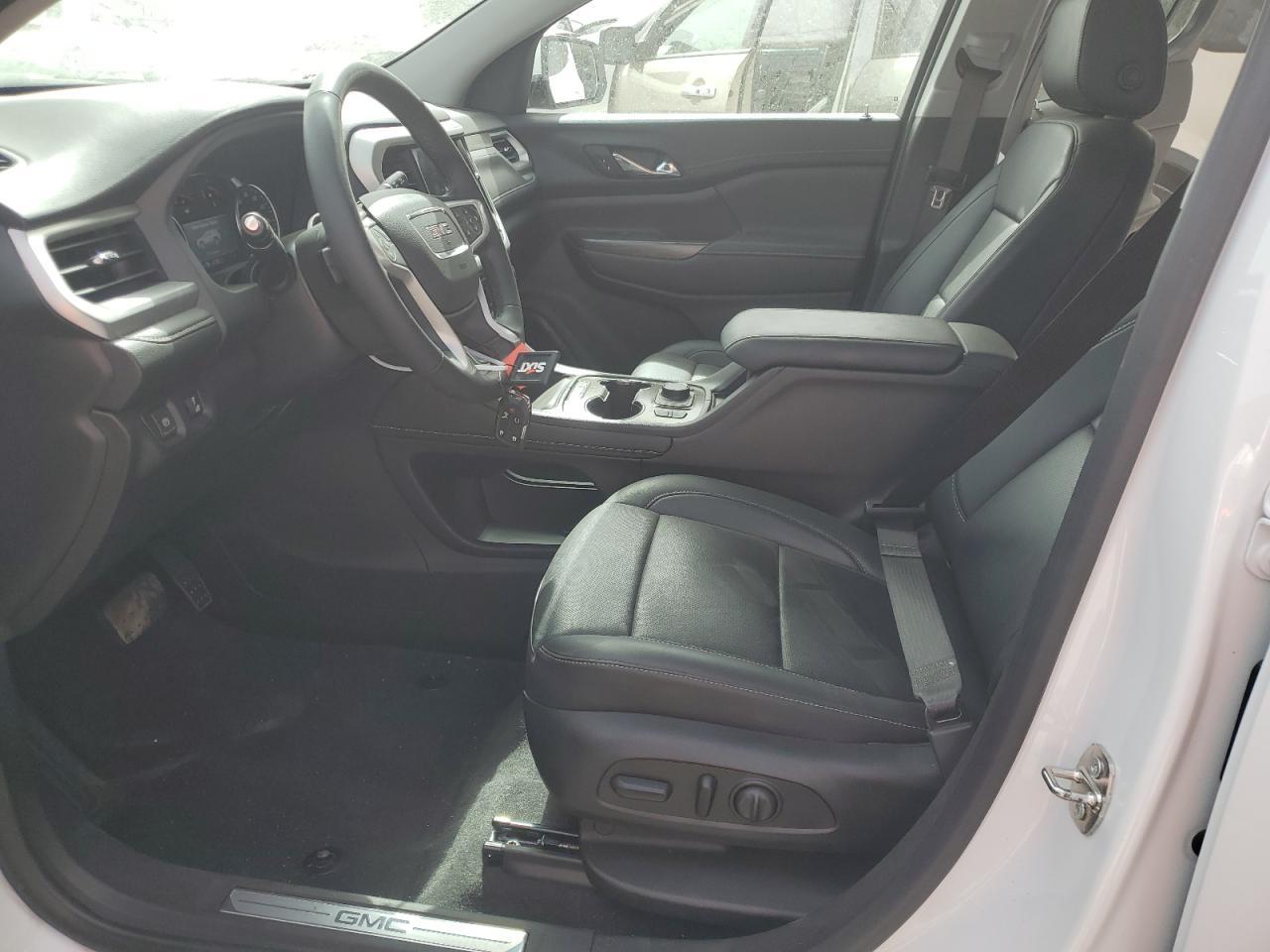 2023 GMC ACADIA SLT - Image 7