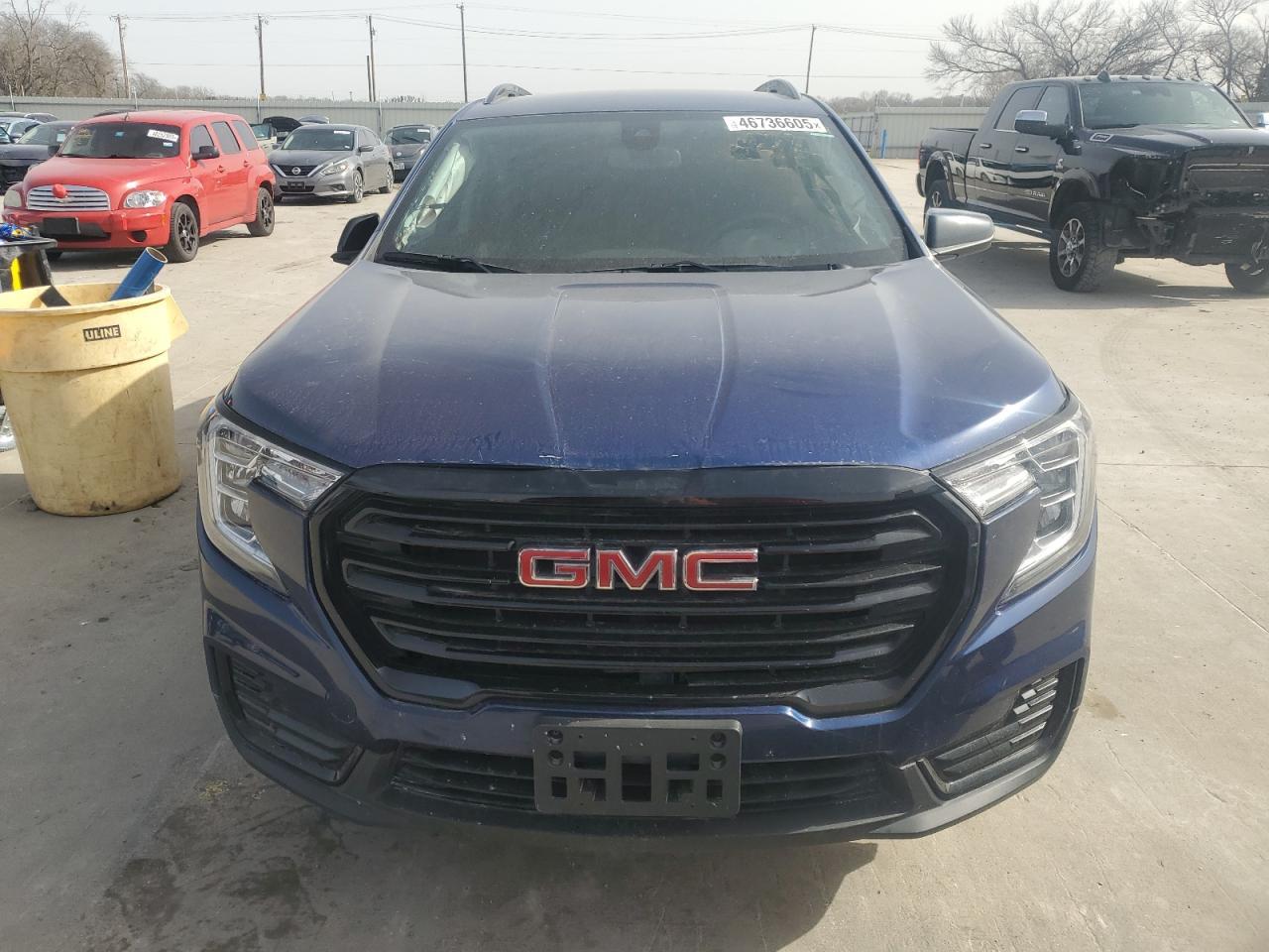 2023 GMC TERRAIN SL - Image 5