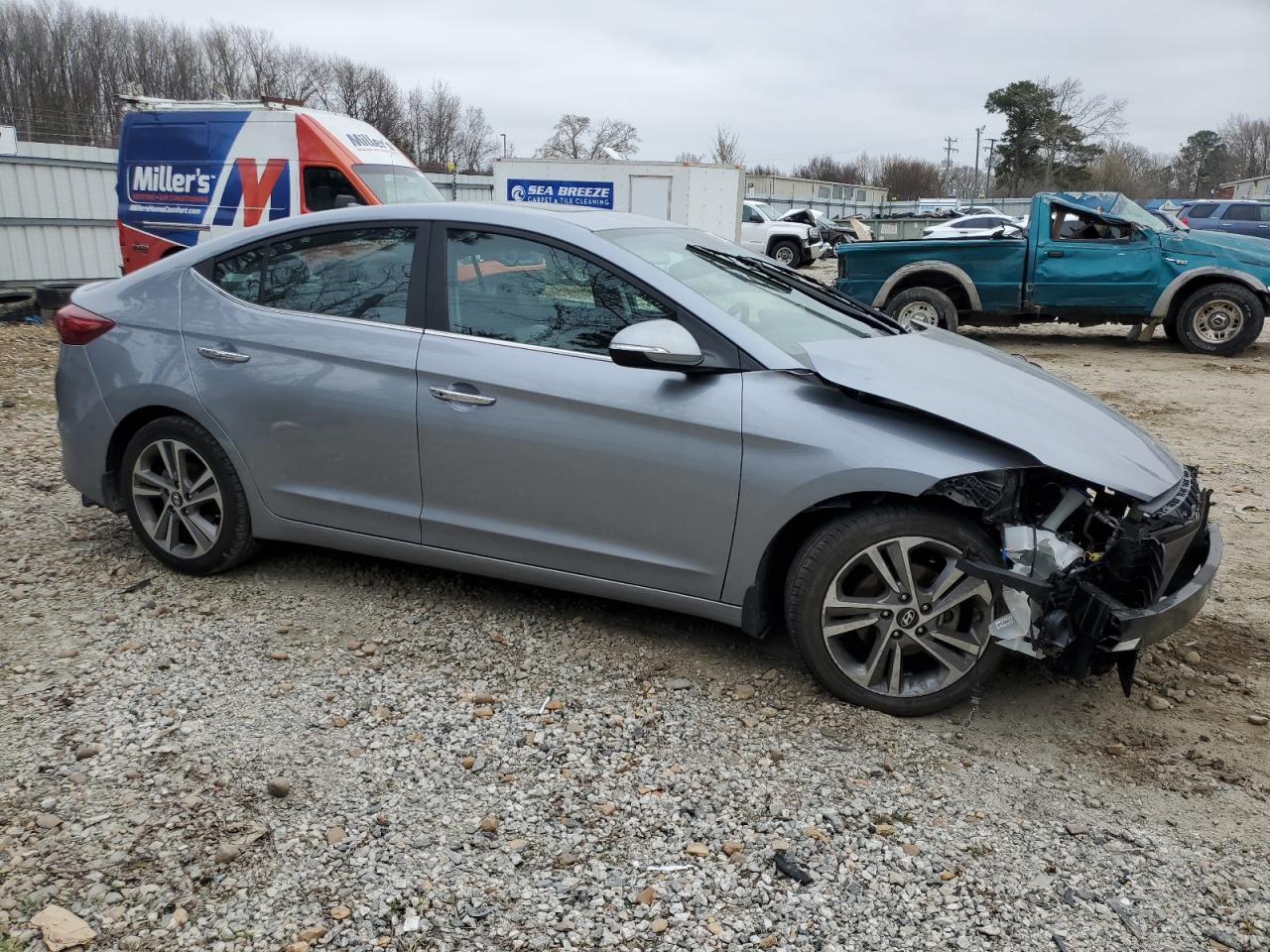 2017 HYUNDAI ELANTRA SE - Image 4